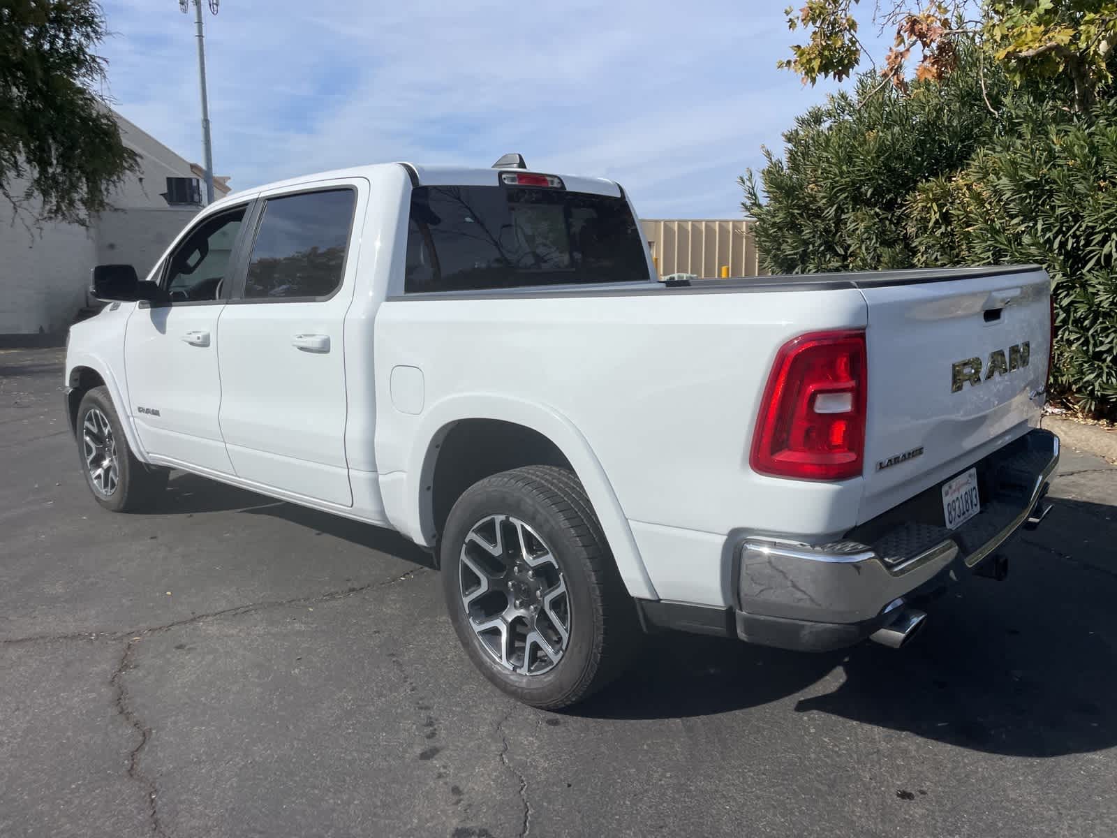 2025 Ram 1500 Laramie 4x4 Crew Cab 57 Box 8