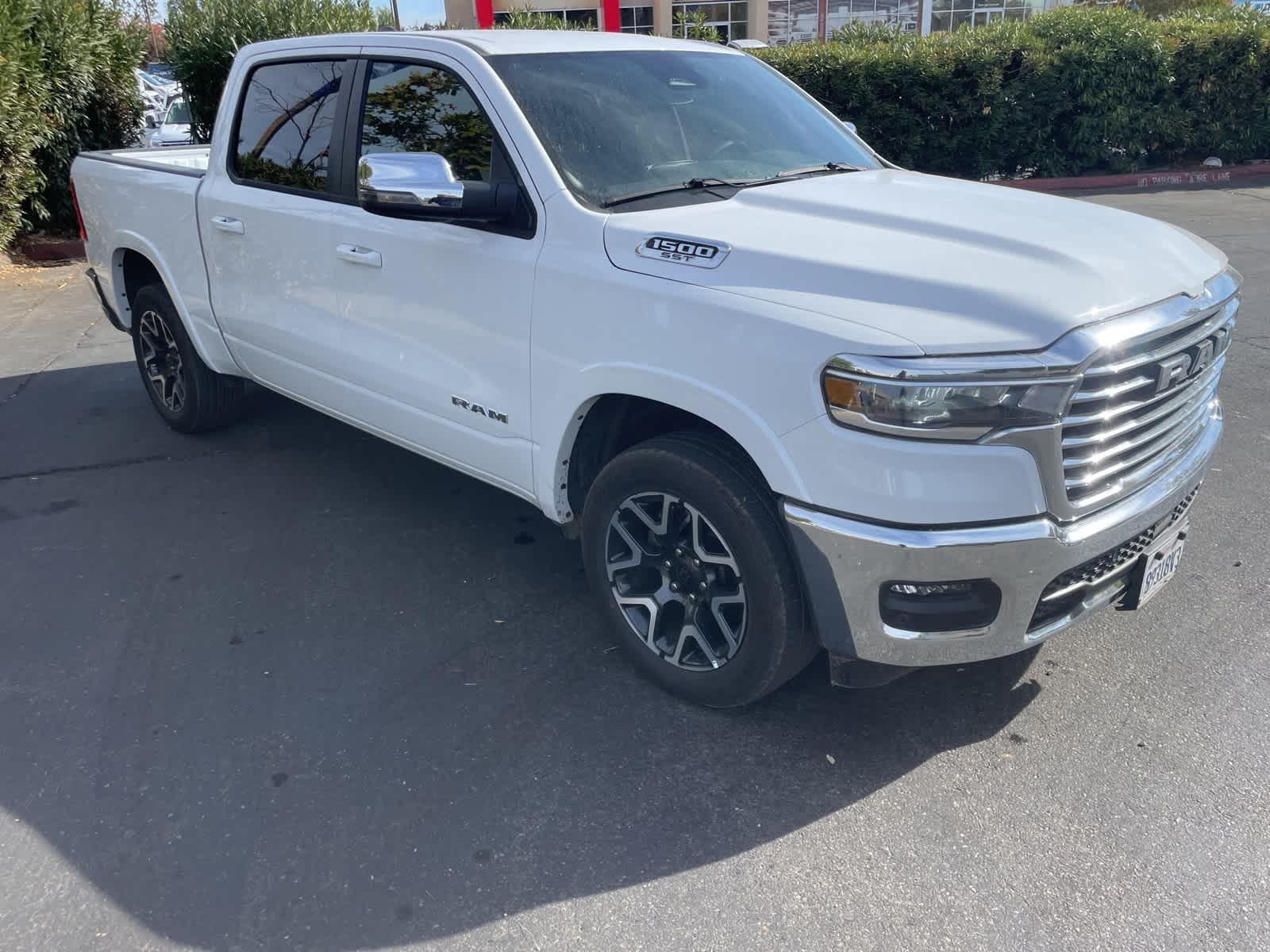 2025 Ram 1500 Laramie 4x4 Crew Cab 57 Box 4