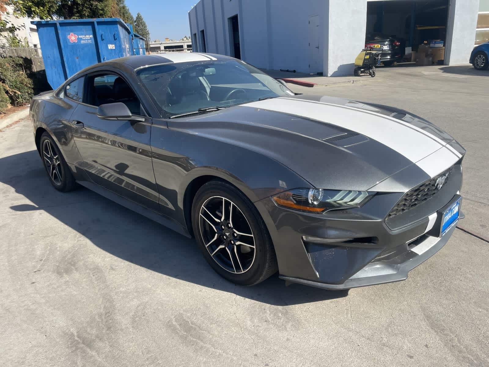 2020 Ford Mustang EcoBoost Premium 3