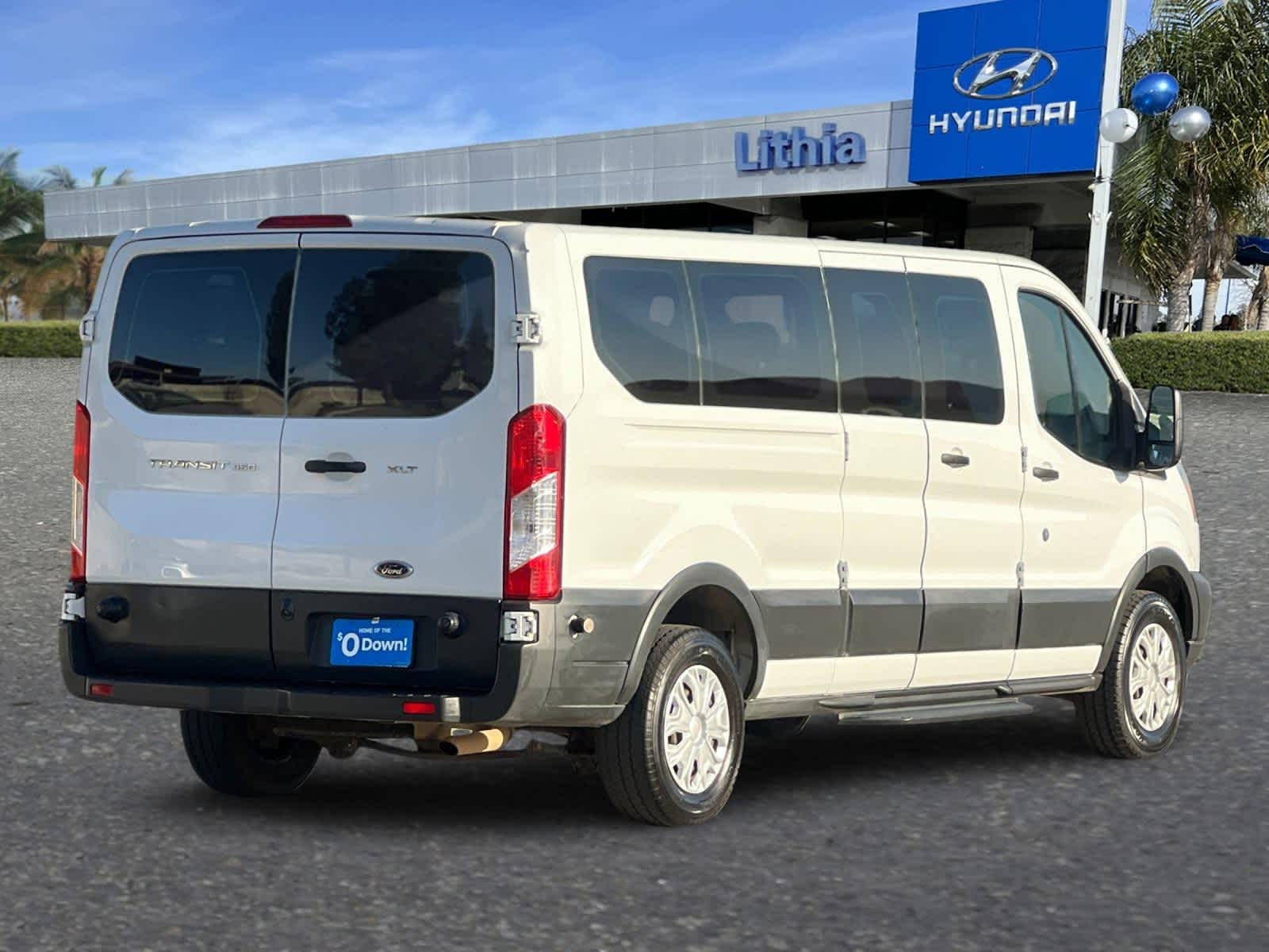 2016 Ford Transit XLT 2