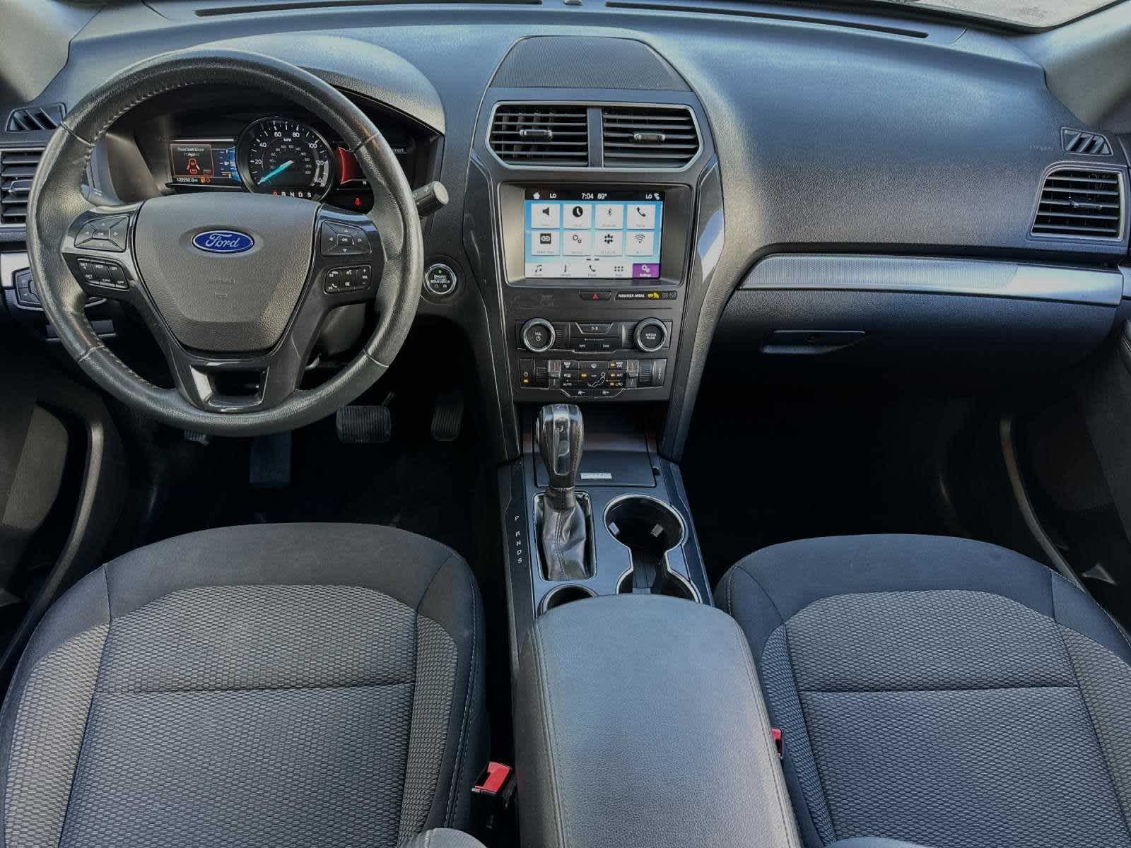 2018 Ford Explorer XLT 3