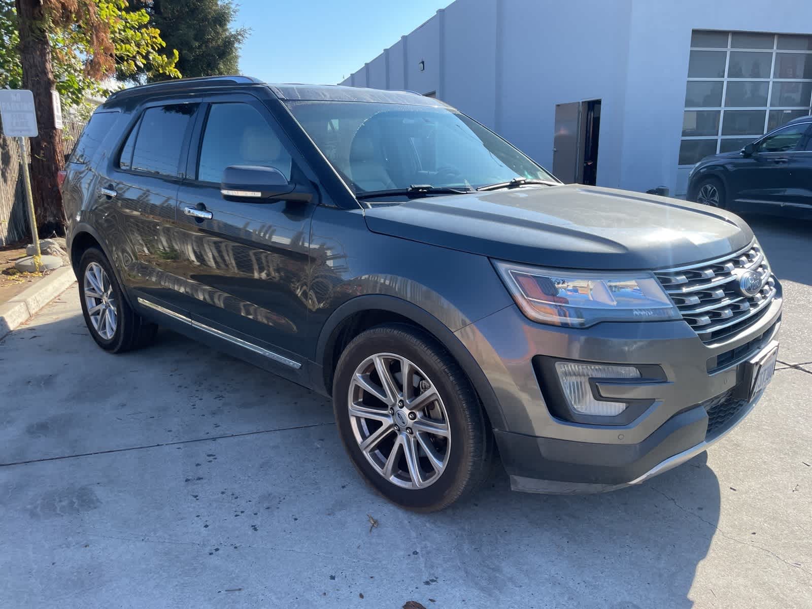 2016 Ford Explorer Limited 4