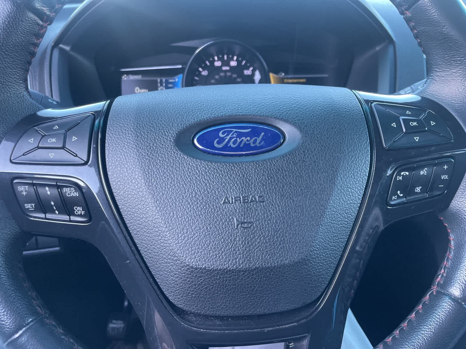 2019 Ford Explorer Sport 22