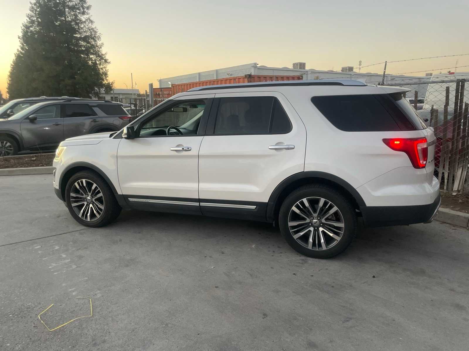 2016 Ford Explorer Platinum 7