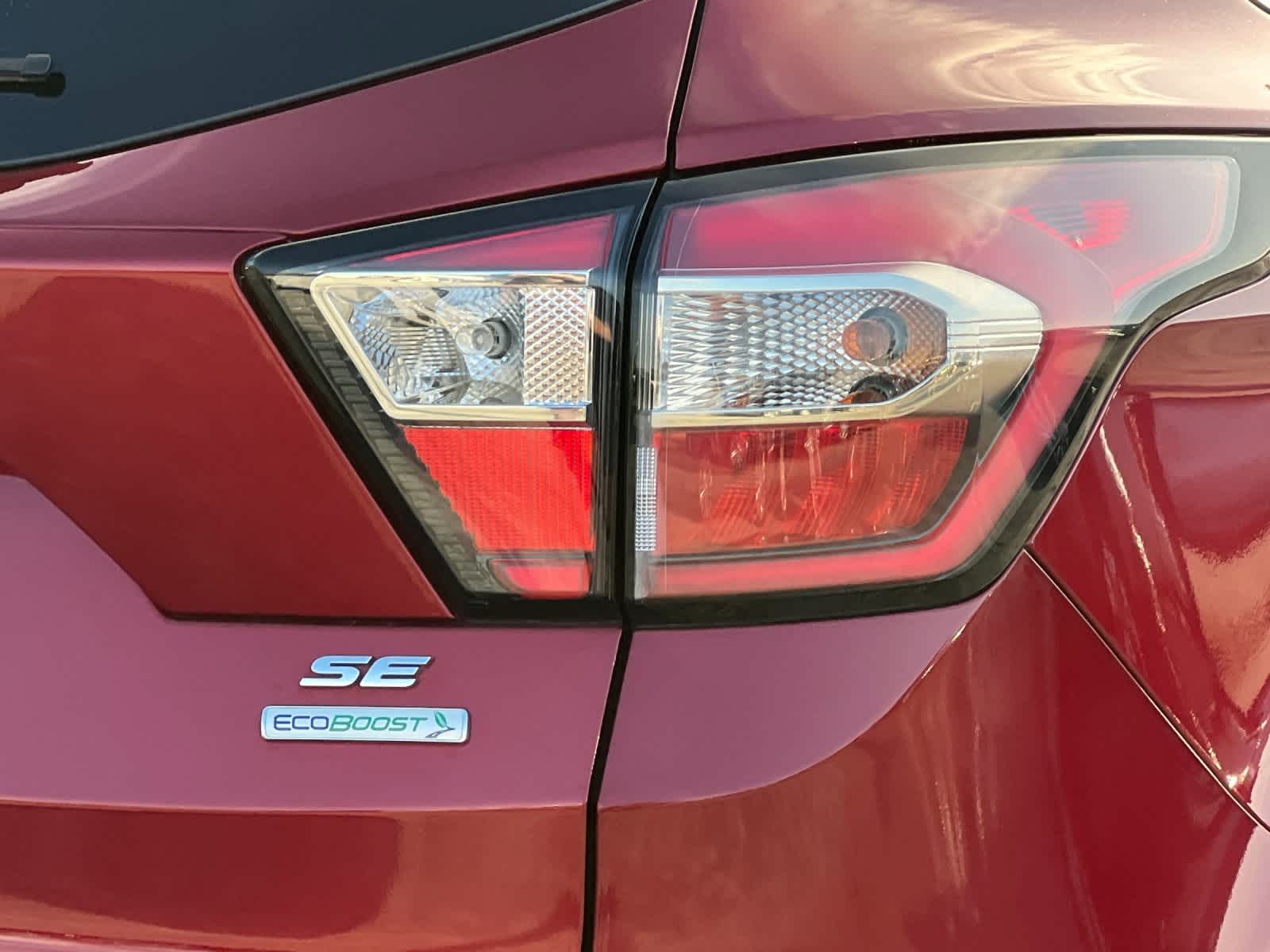 2017 Ford Escape SE 25