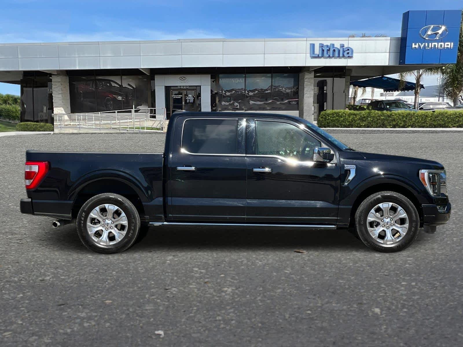 2023 Ford F-150 Platinum 2WD SuperCrew 5.5 Box 8