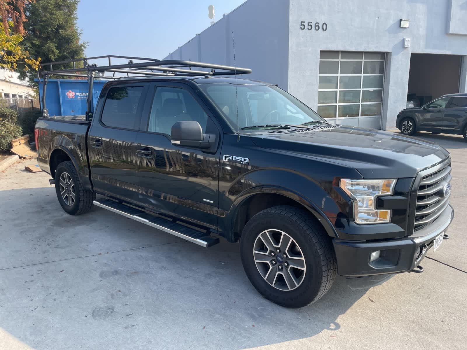 2016 Ford F-150 XLT 4WD SuperCrew 145 3