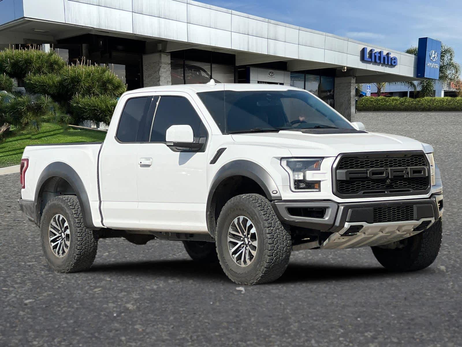 2020 Ford F-150 Raptor 4WD SuperCab 5.5 Box 9