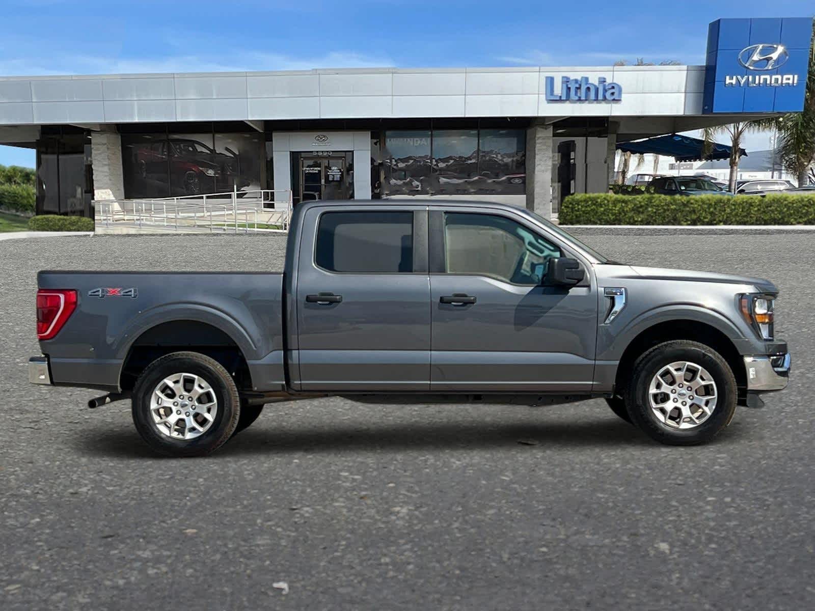 2023 Ford F-150 XLT 4WD SuperCrew 5.5 Box 8