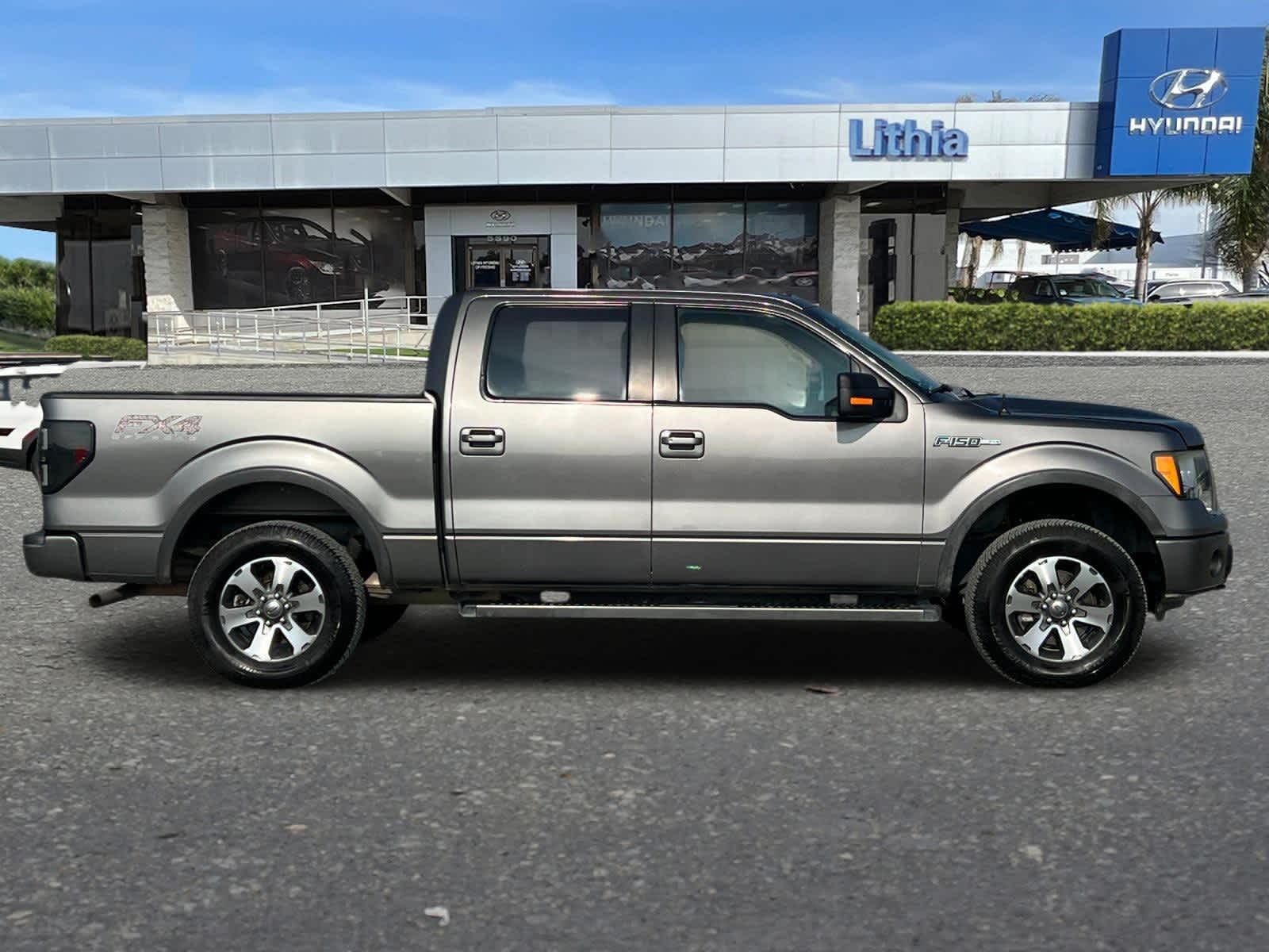 2012 Ford F-150 FX4 4WD SuperCrew 145 8