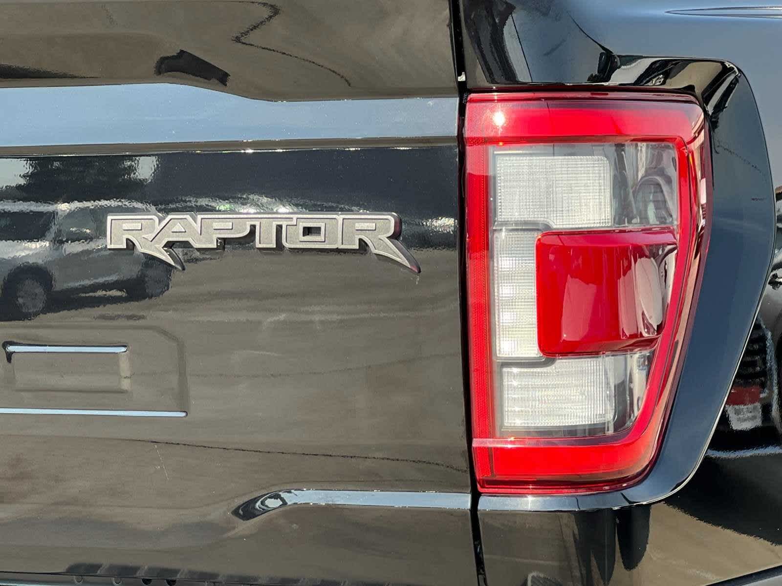 2022 Ford F-150 Raptor 4WD SuperCrew 5.5 Box 26