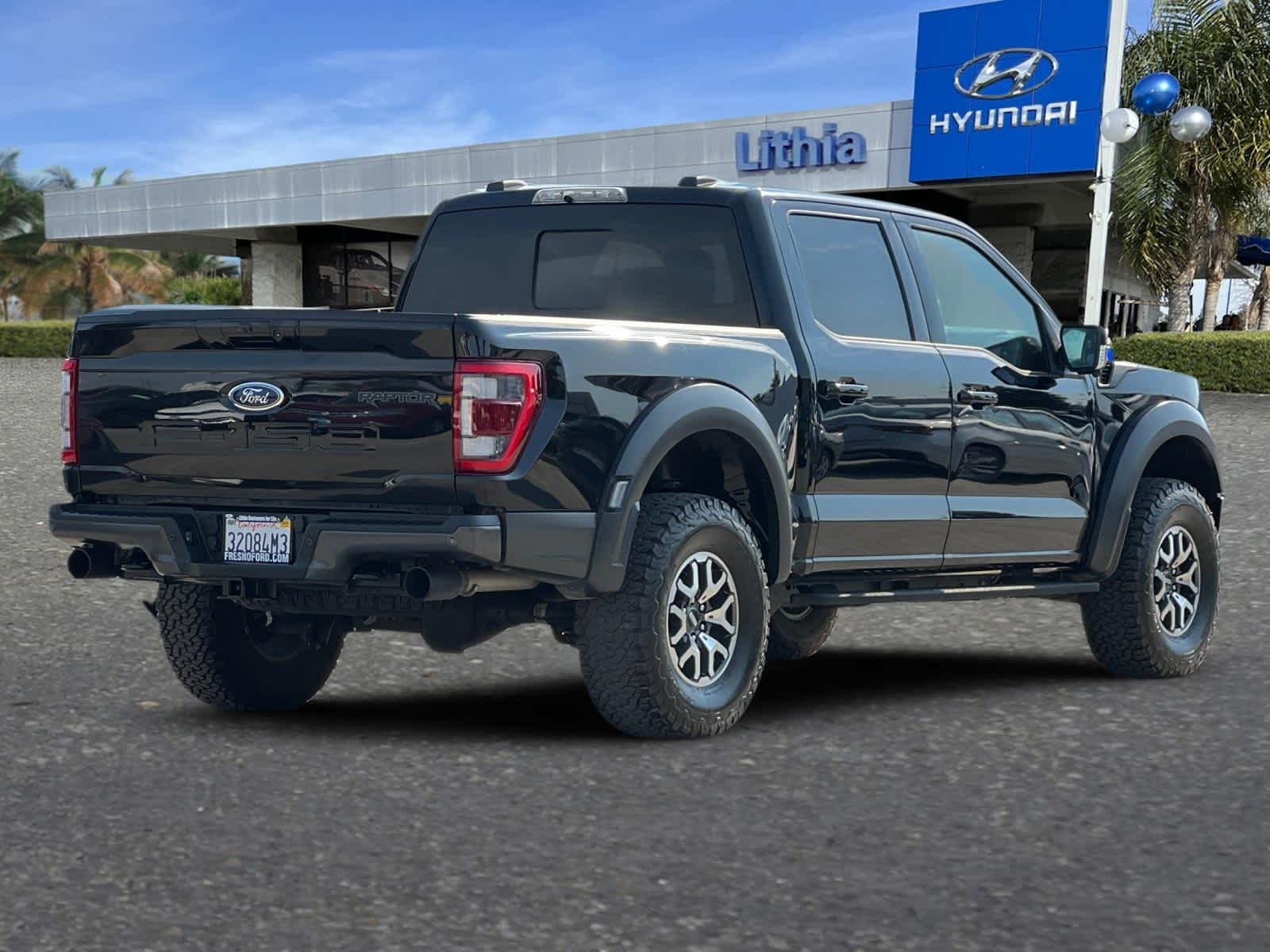 2022 Ford F-150 Raptor 4WD SuperCrew 5.5 Box 2