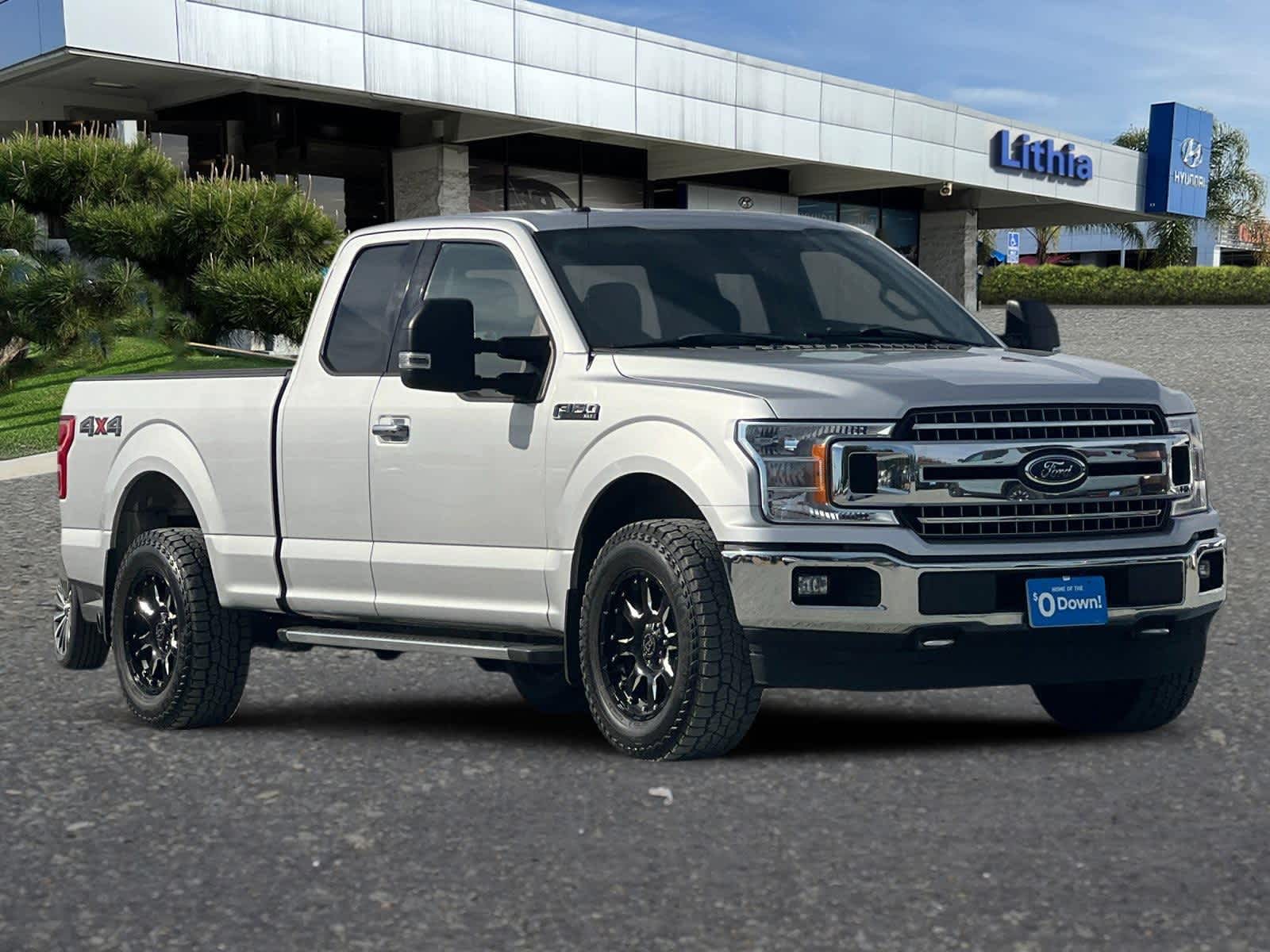 2018 Ford F-150 XLT 4WD SuperCab 6.5 Box 9