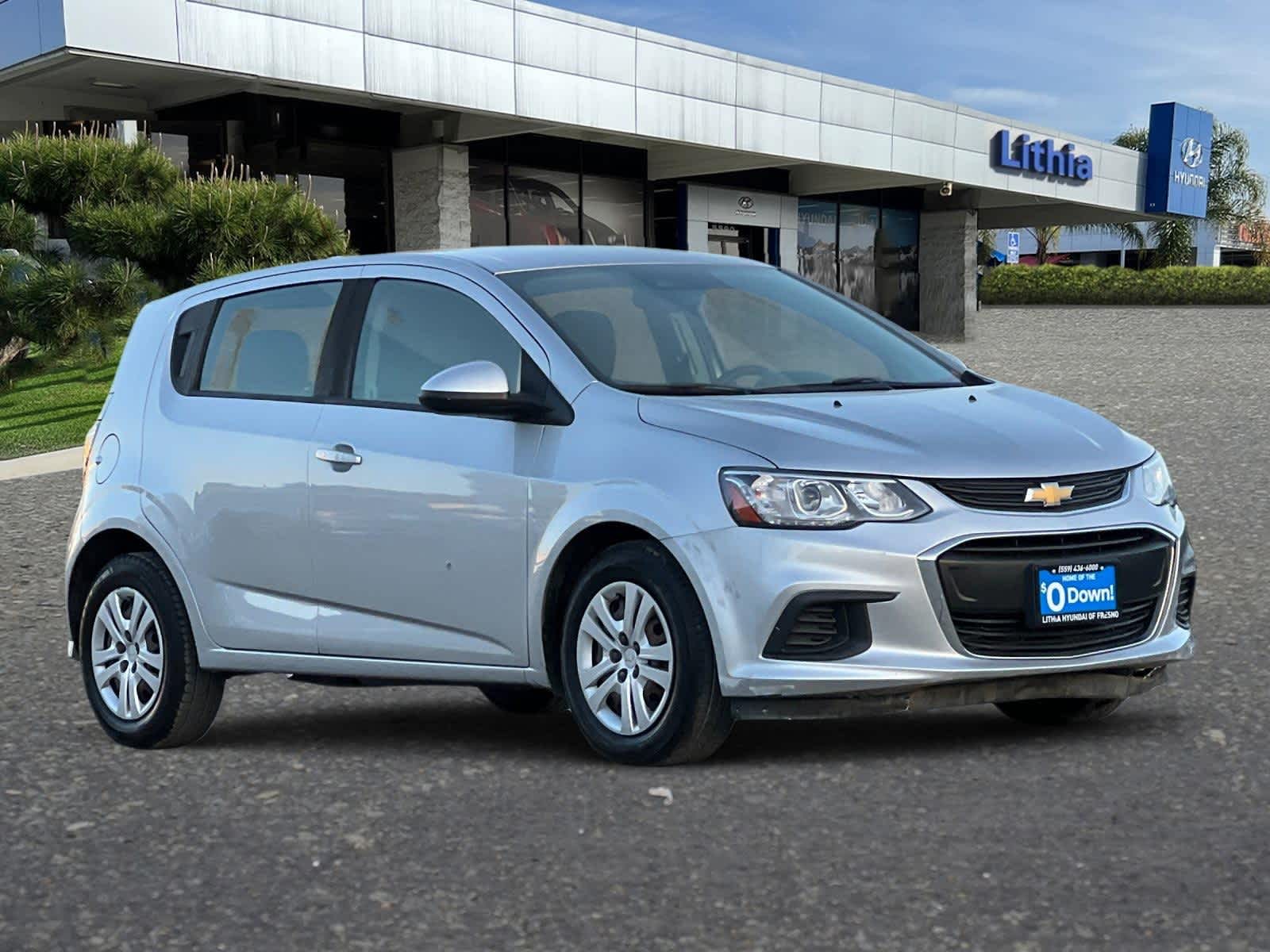 2020 Chevrolet Sonic LT 9