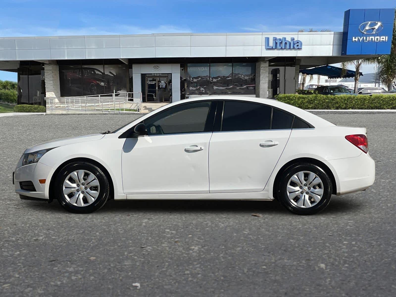 2012 Chevrolet Cruze LS 5