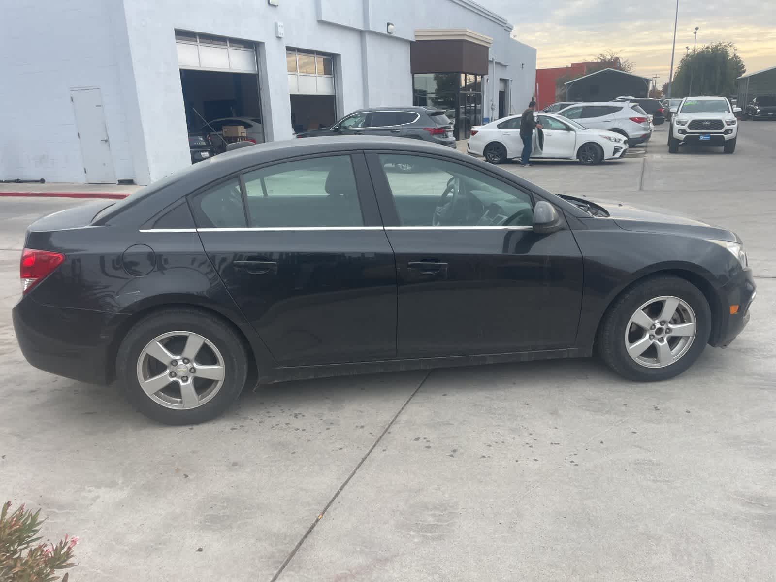 2016 Chevrolet Cruze LT 3