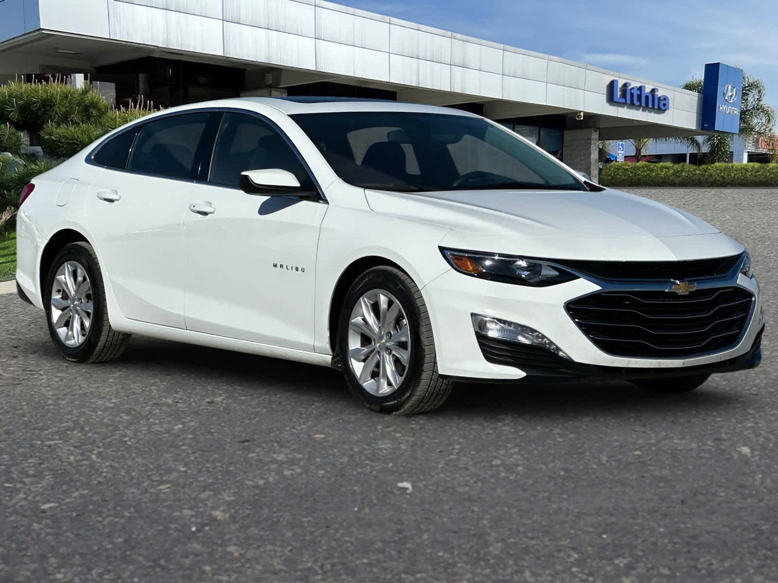 2022 Chevrolet Malibu LT 9