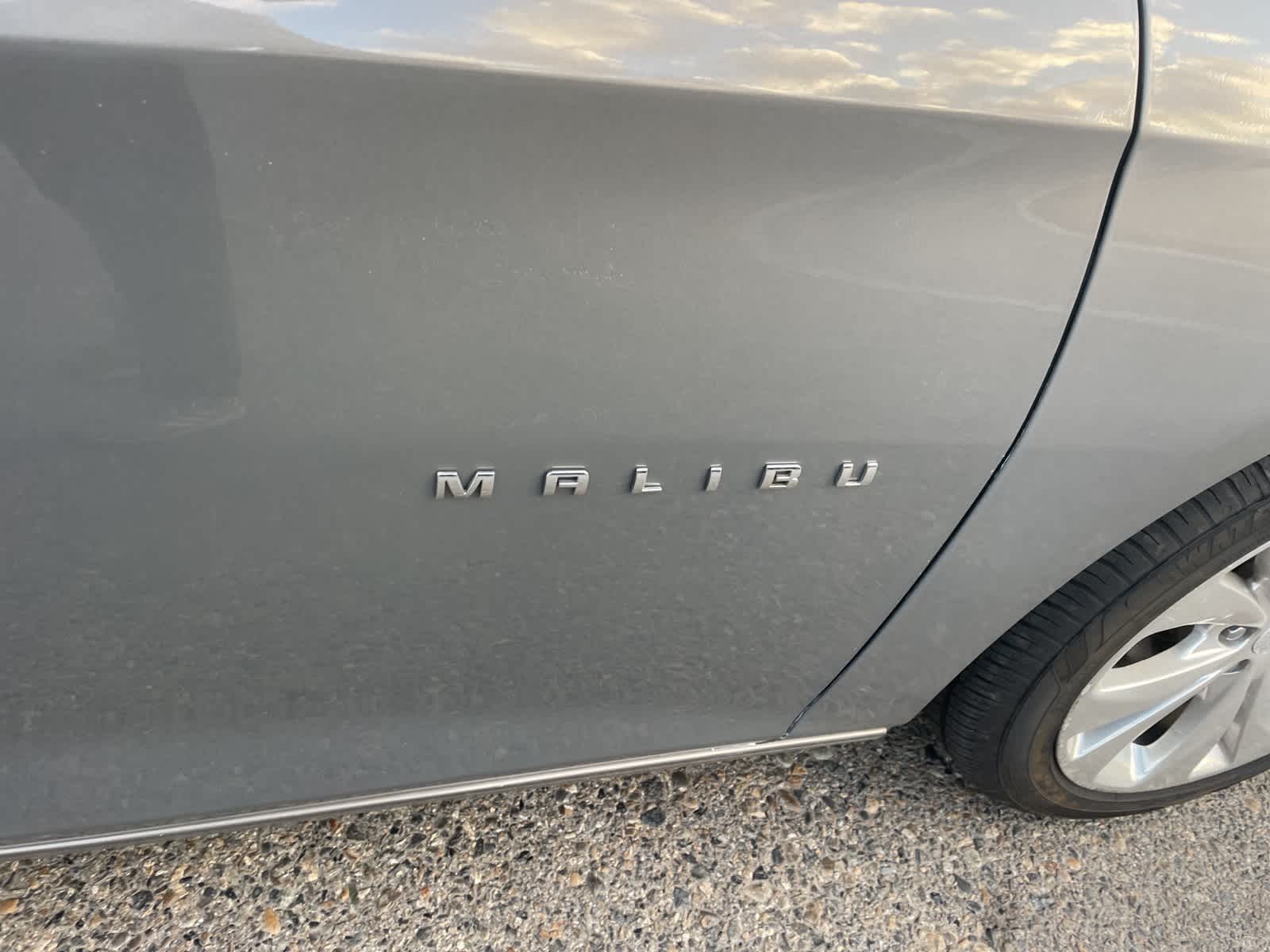 2017 Chevrolet Malibu Premier 15