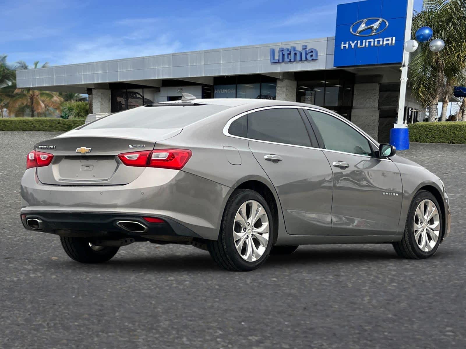 2017 Chevrolet Malibu Premier 2