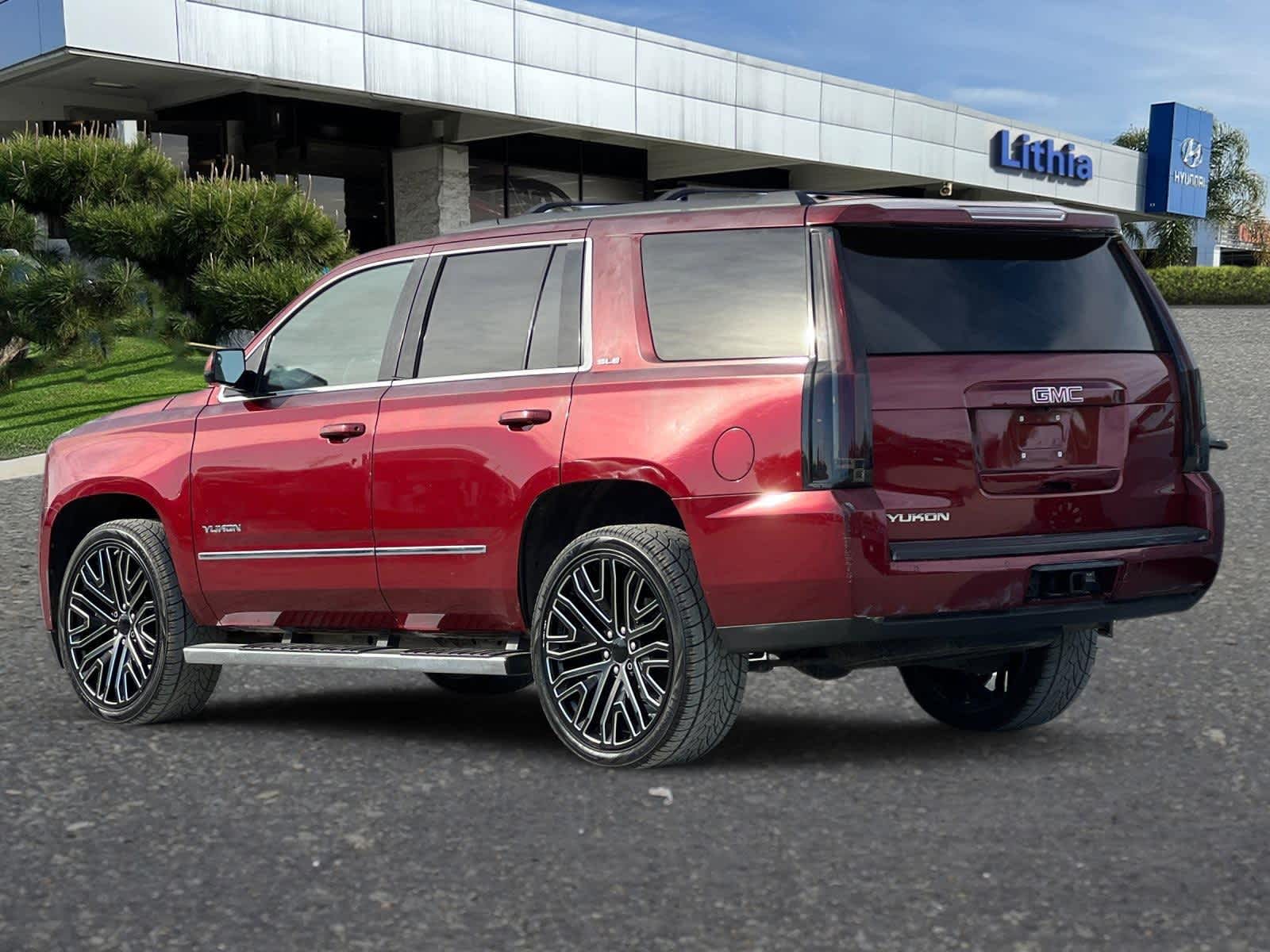 2017 GMC Yukon SLE 6