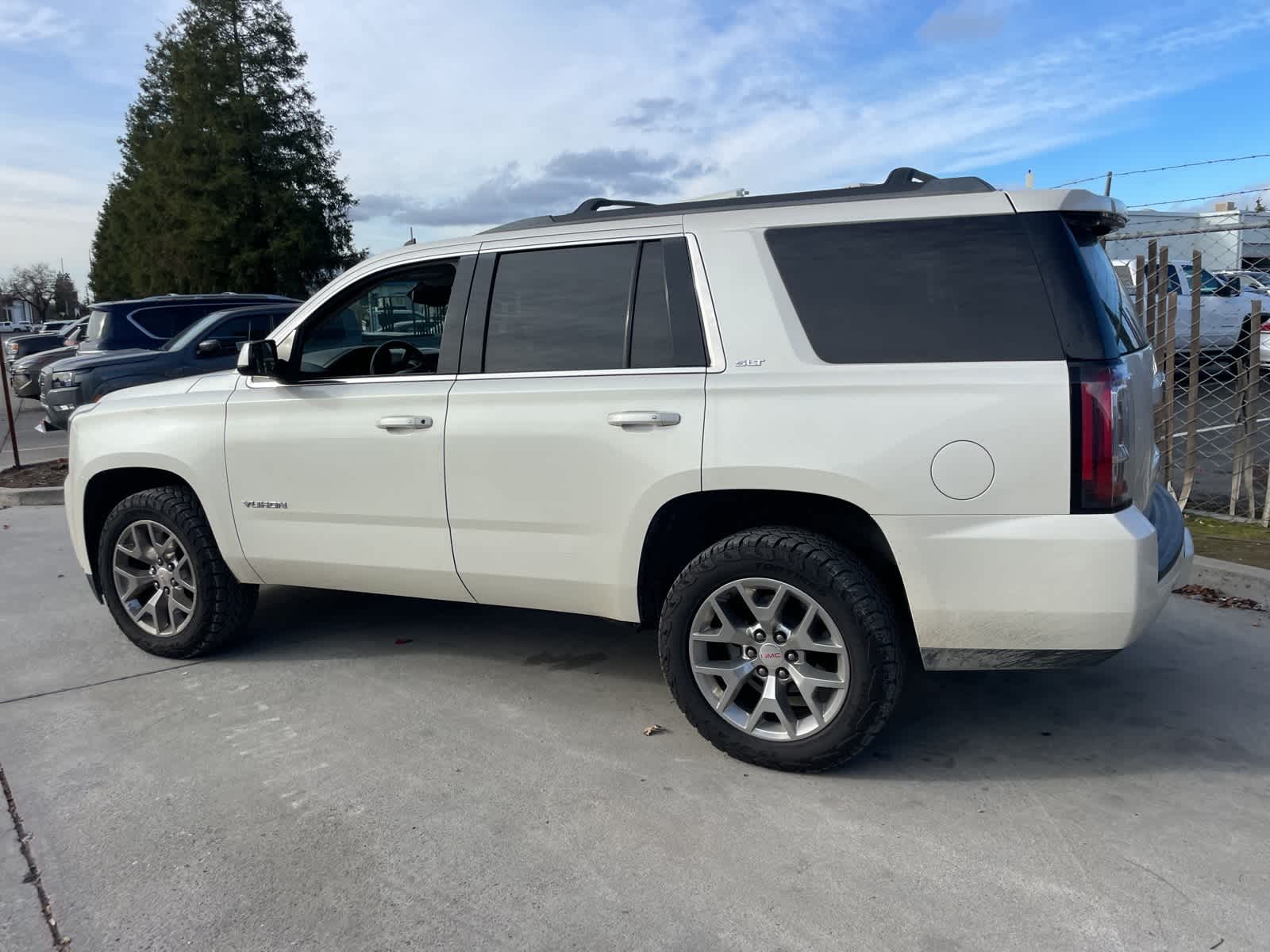 2015 GMC Yukon SLT 6