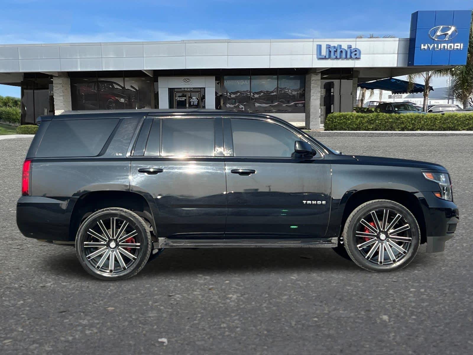 2015 Chevrolet Tahoe LS 8