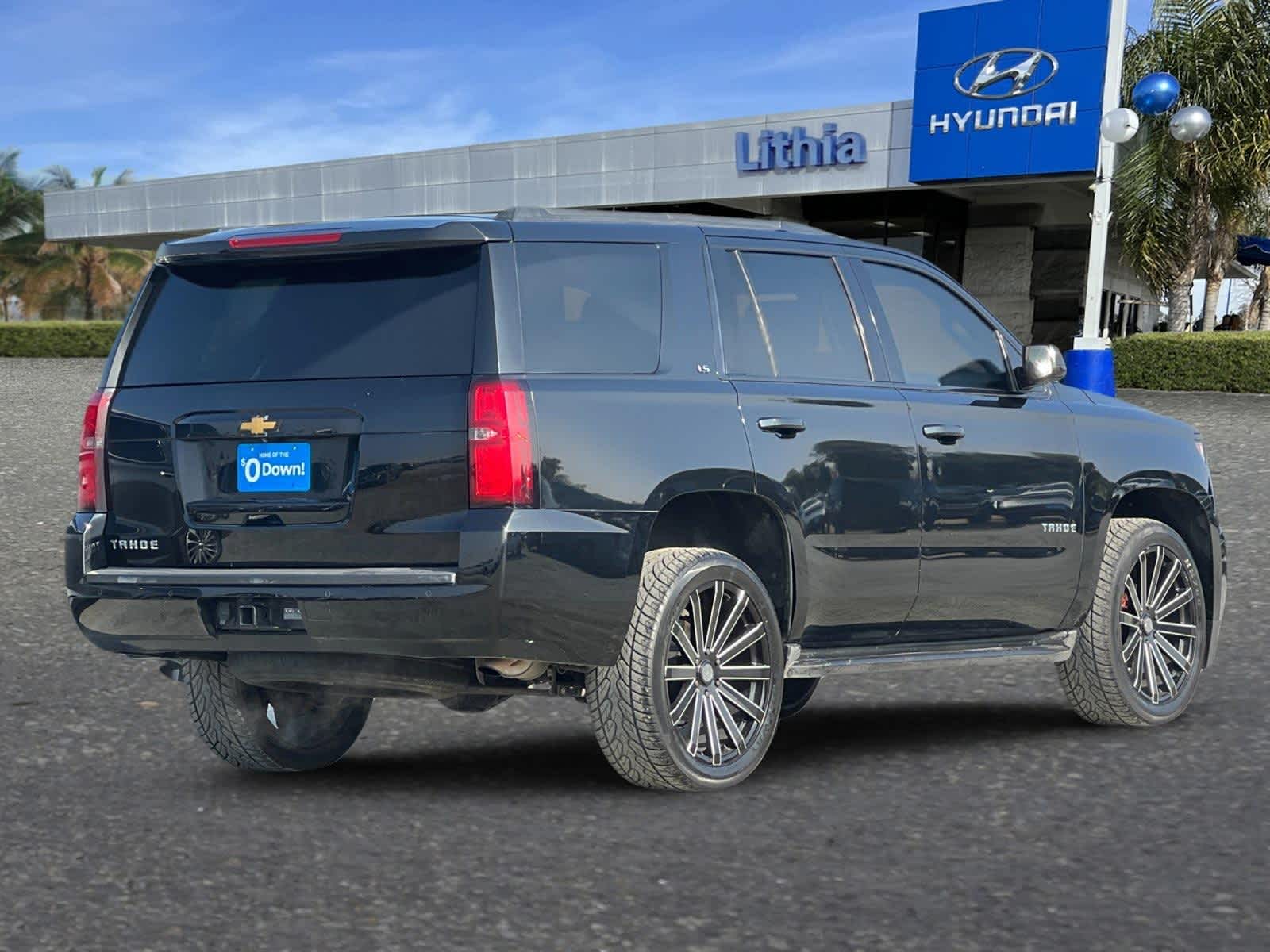 2015 Chevrolet Tahoe LS 2