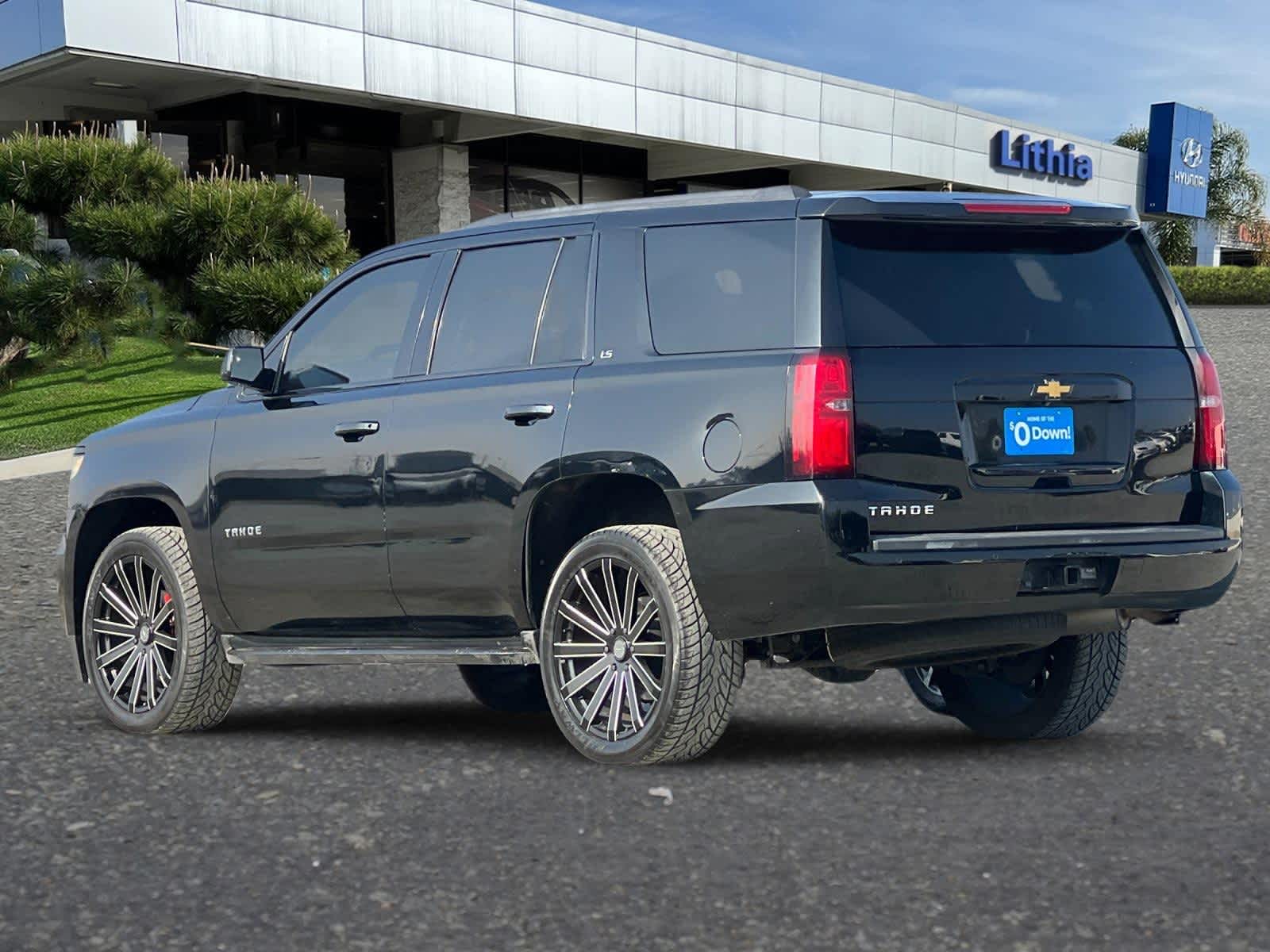 2015 Chevrolet Tahoe LS 6