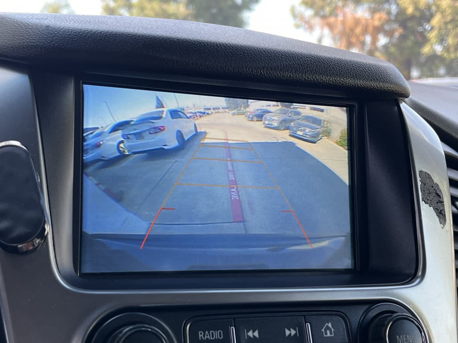 2019 Chevrolet Suburban LT 21