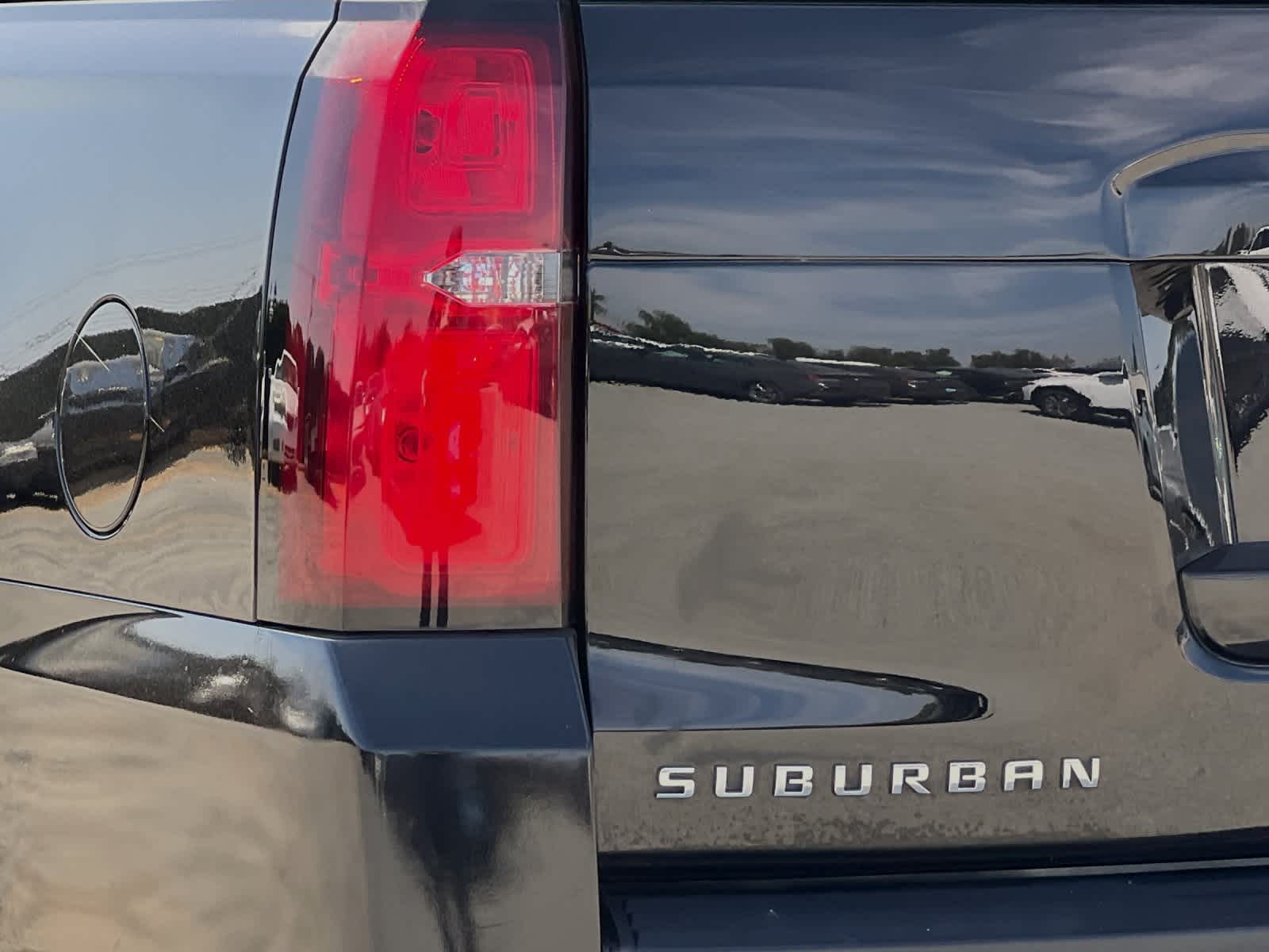 2019 Chevrolet Suburban LT 28