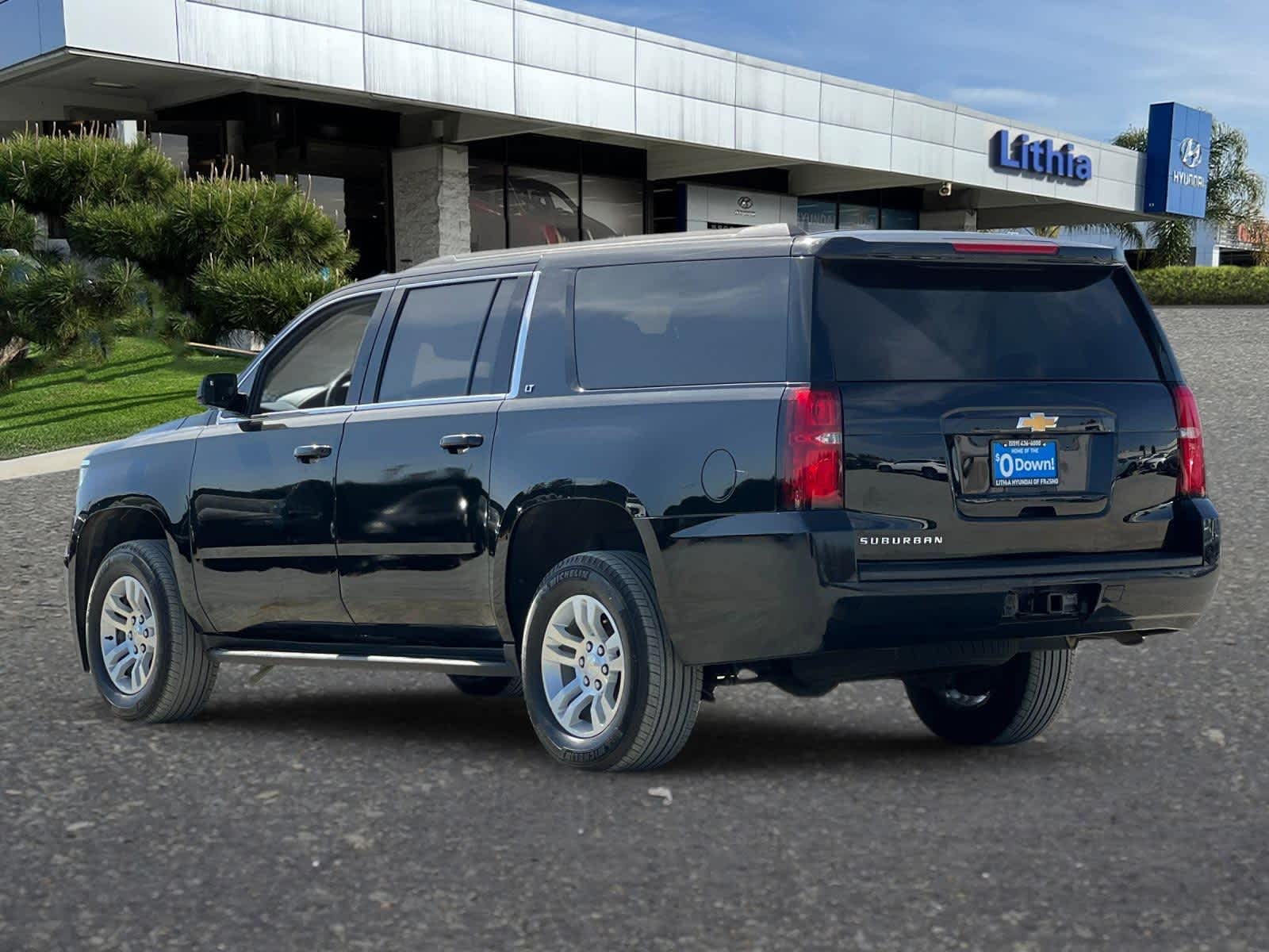 2019 Chevrolet Suburban LT 6