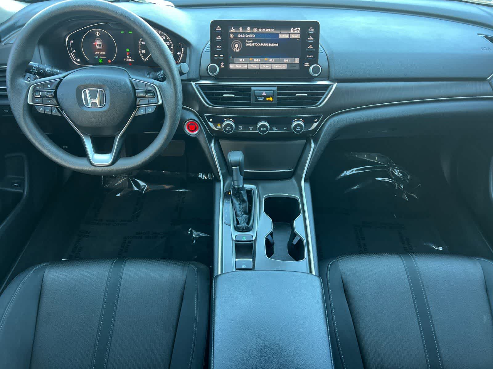 View vehicle photo 4