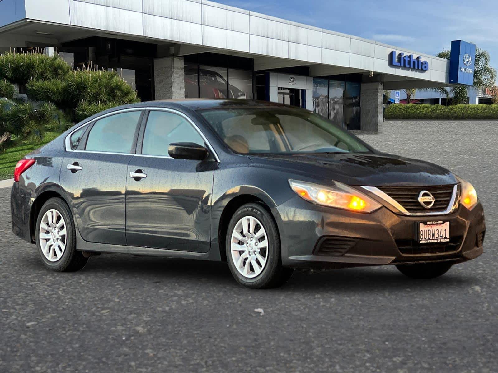 2016 Nissan Altima 2.5 S 9