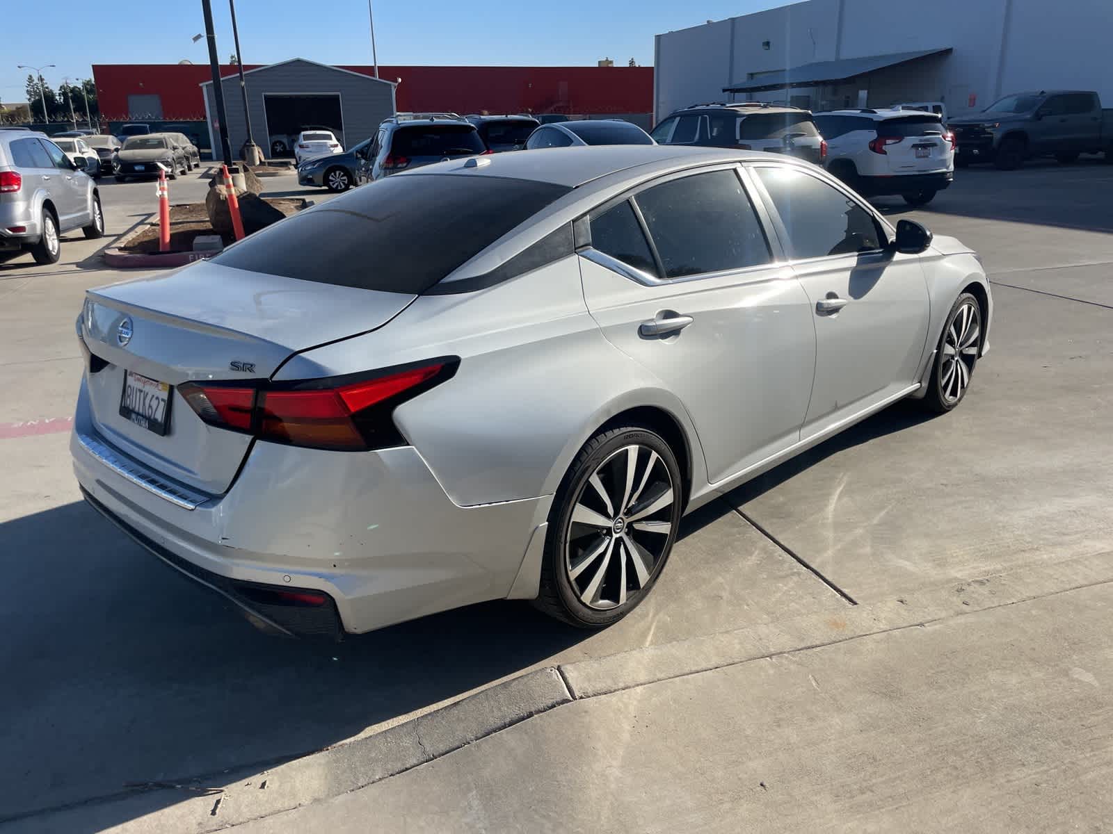 2021 Nissan Altima 2.5 SR 4