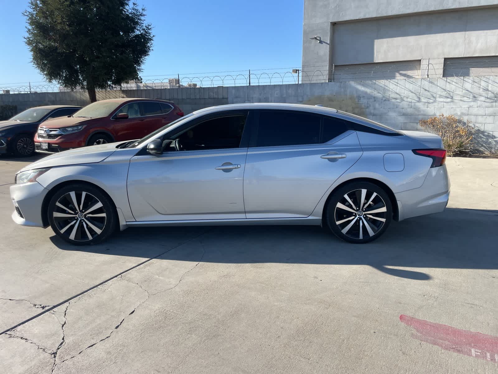 2021 Nissan Altima 2.5 SR 7