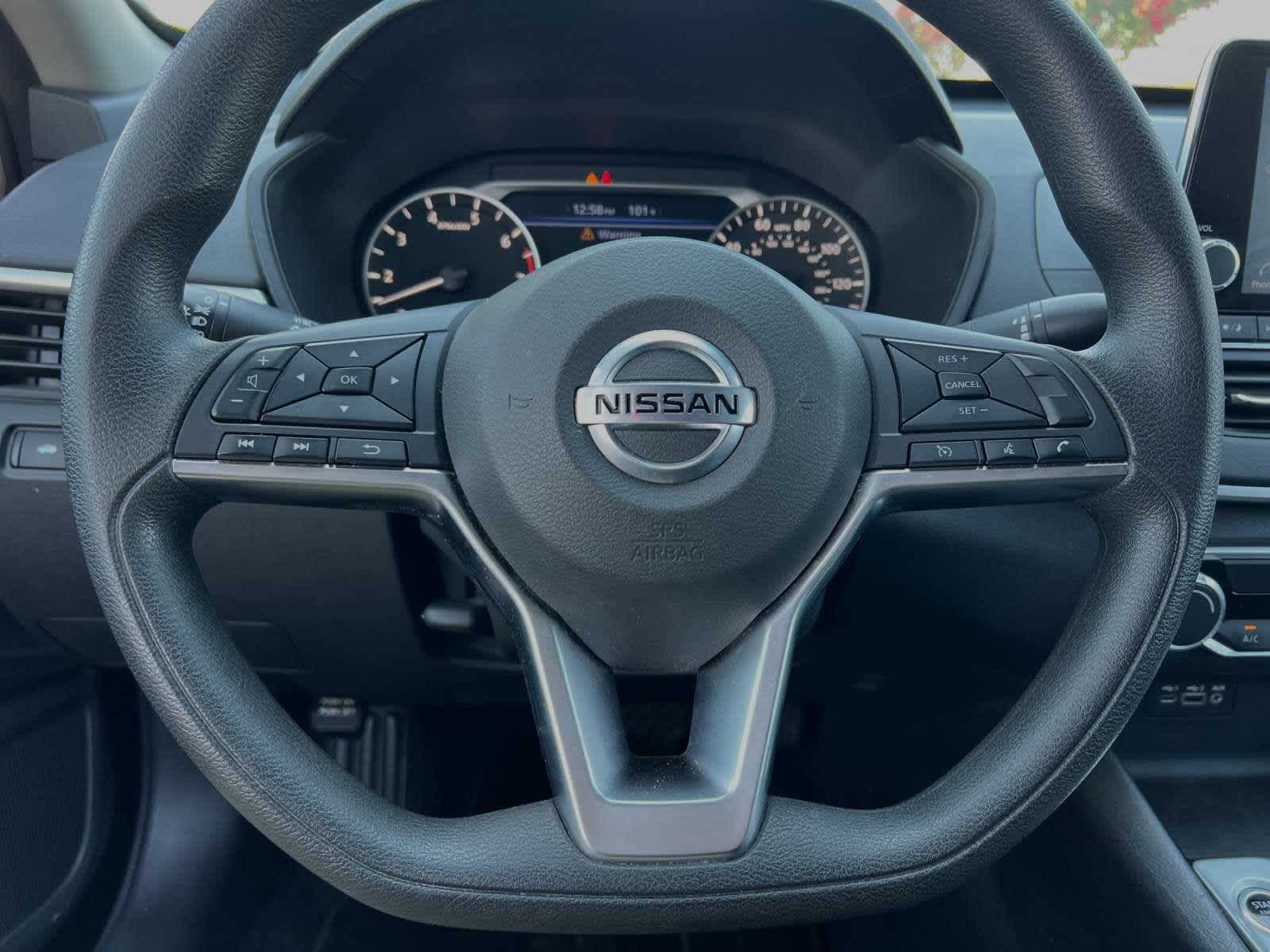 2021 Nissan Altima 2.5 SV 22