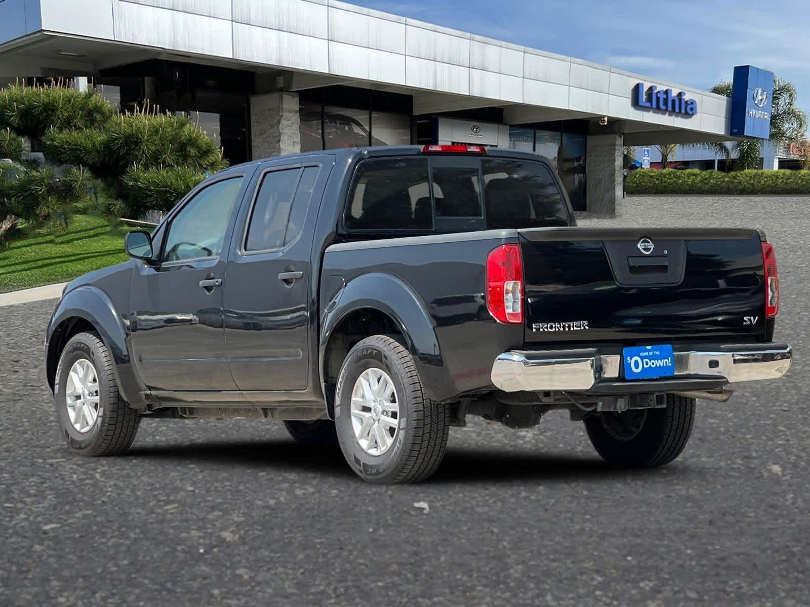 2018 Nissan Frontier SV V6 Crew Cab 4x2 Auto 6