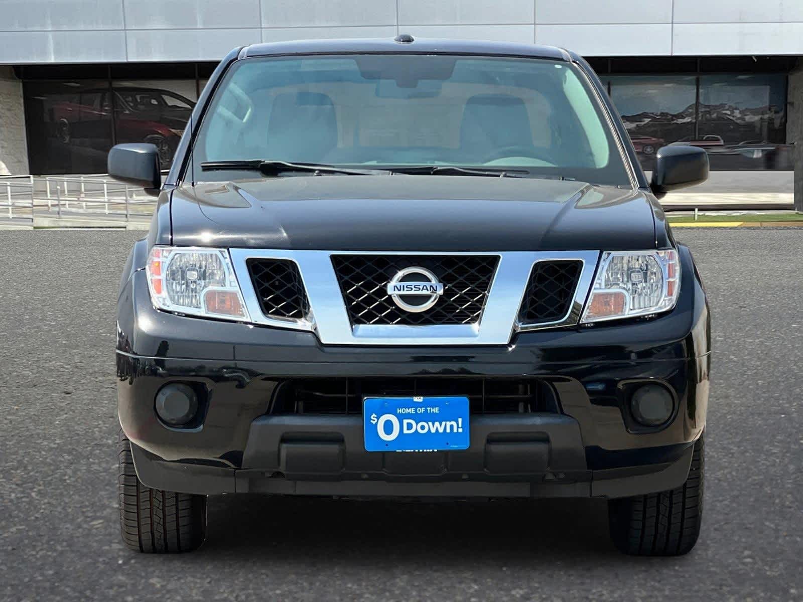 2018 Nissan Frontier SV V6 Crew Cab 4x2 Auto 10