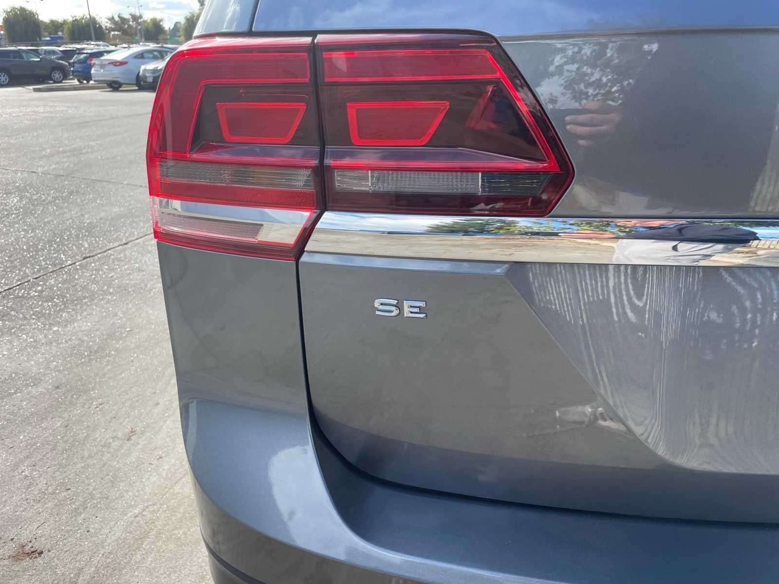 2019 Volkswagen Atlas 3.6L V6 SE w/Technology 19