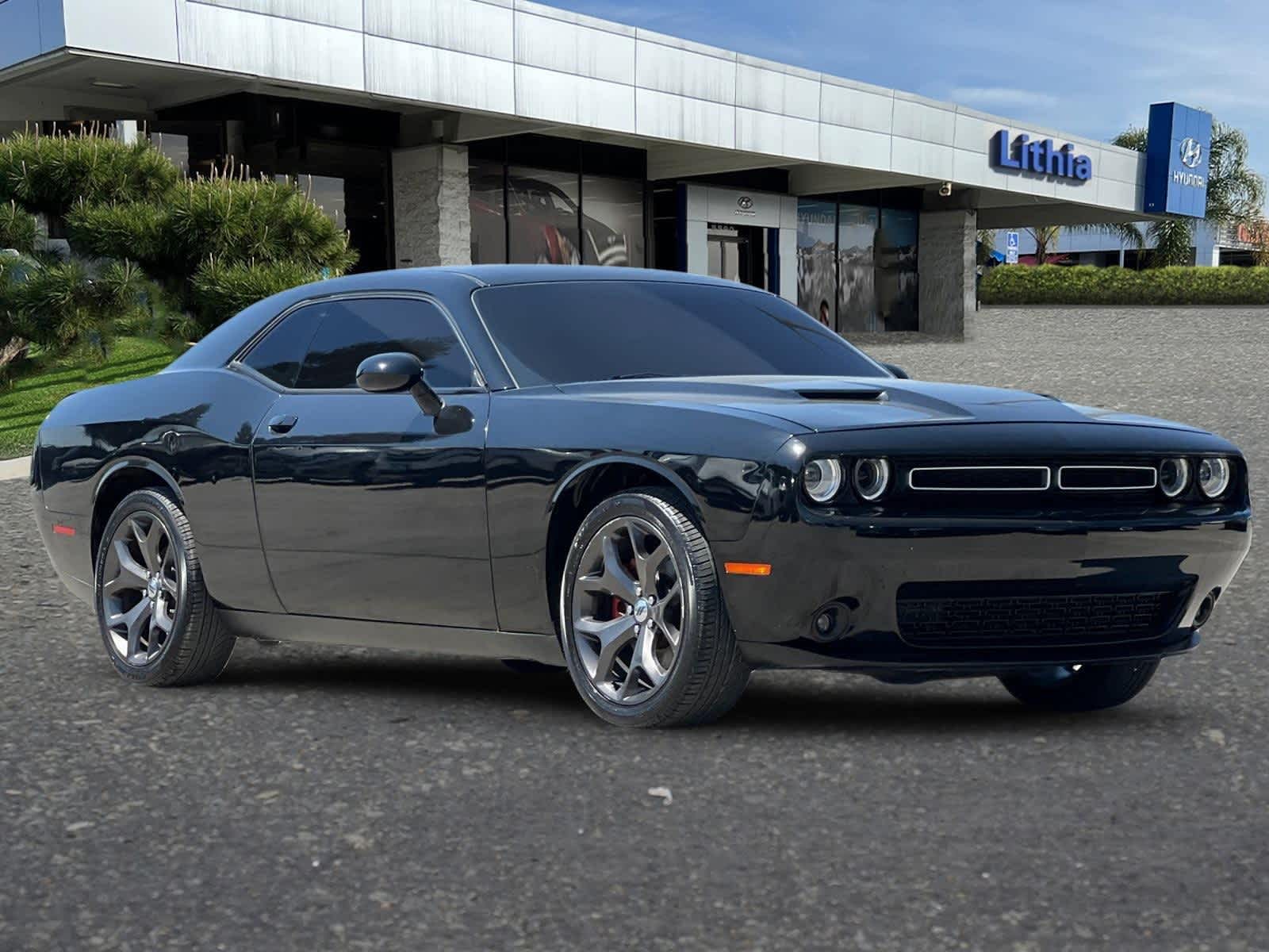 2018 Dodge Challenger SXT Plus 9