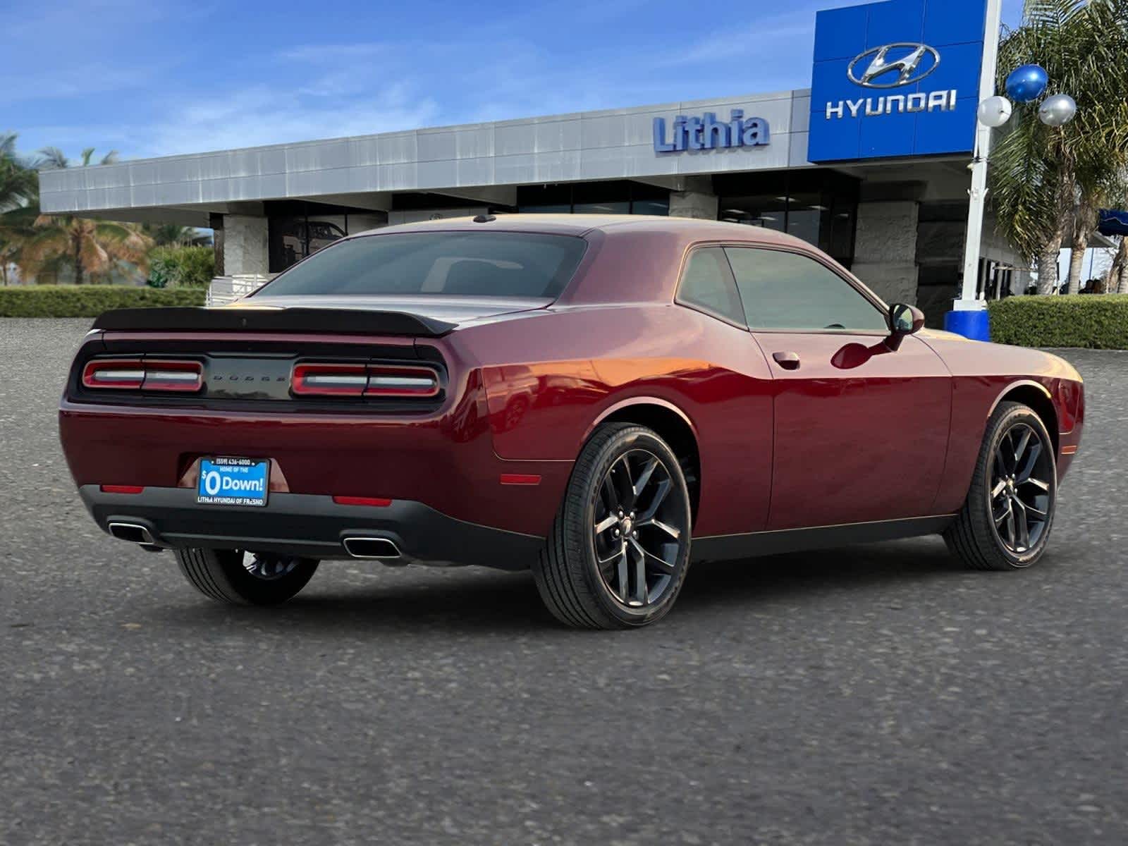 2022 Dodge Challenger SXT 2