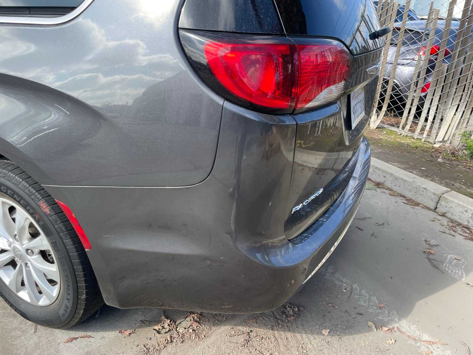 2019 Chrysler Pacifica Touring L 22