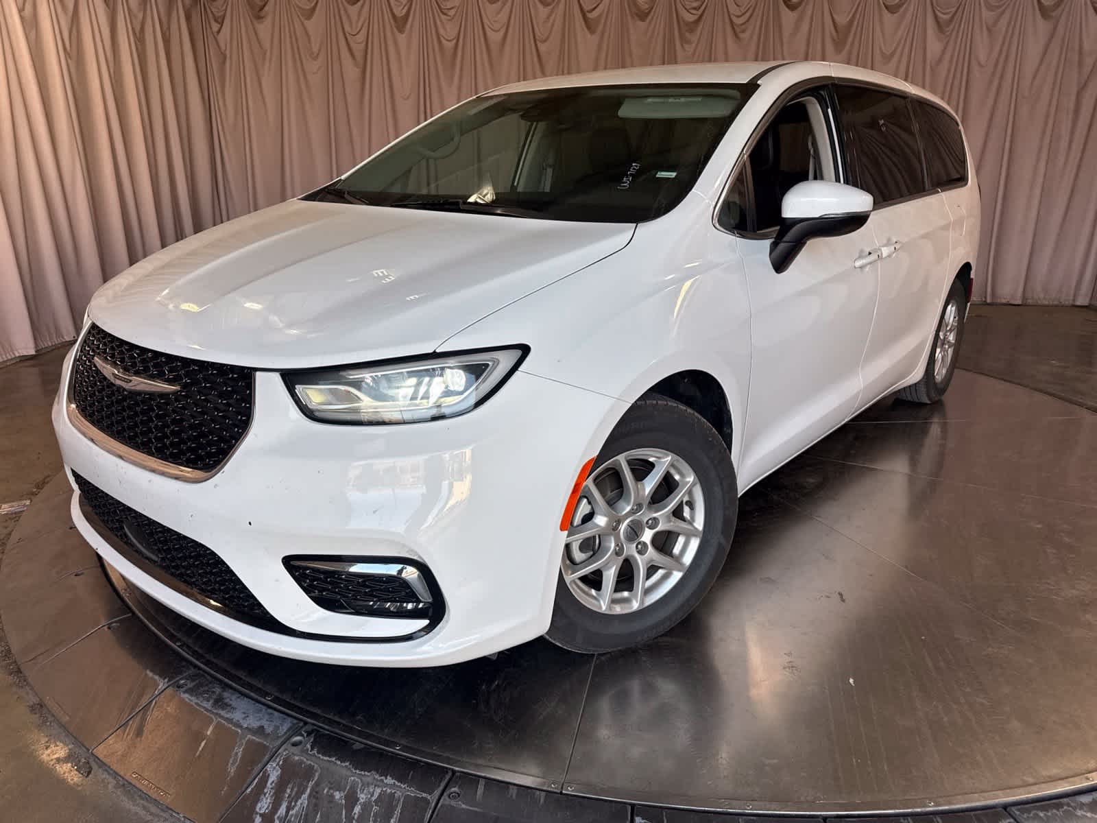 2023 Chrysler Pacifica
