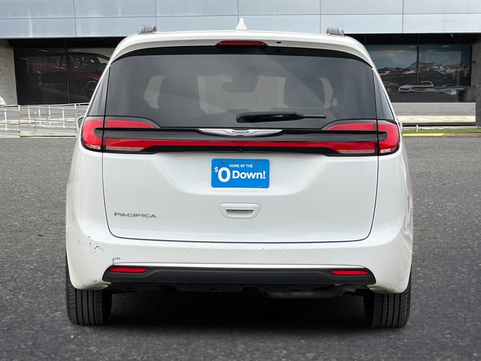 2022 Chrysler Pacifica Touring L 7