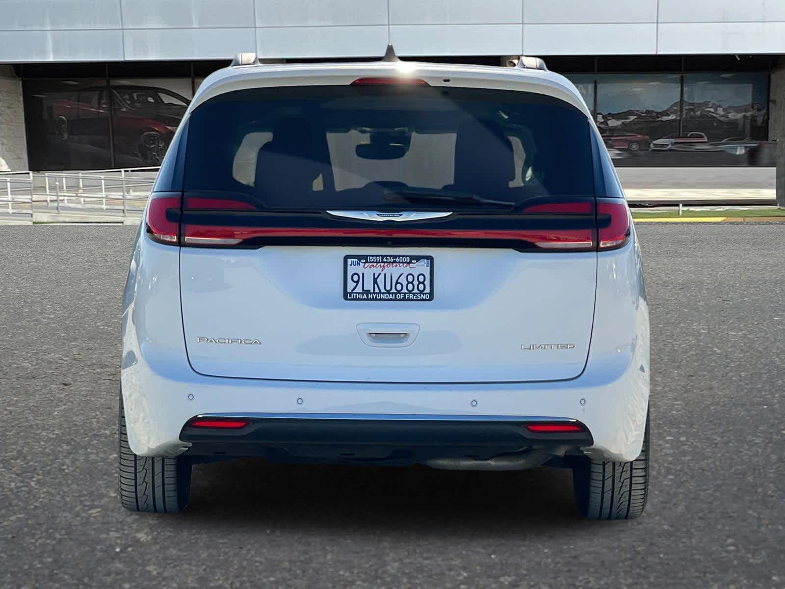 2023 Chrysler Pacifica Limited 7