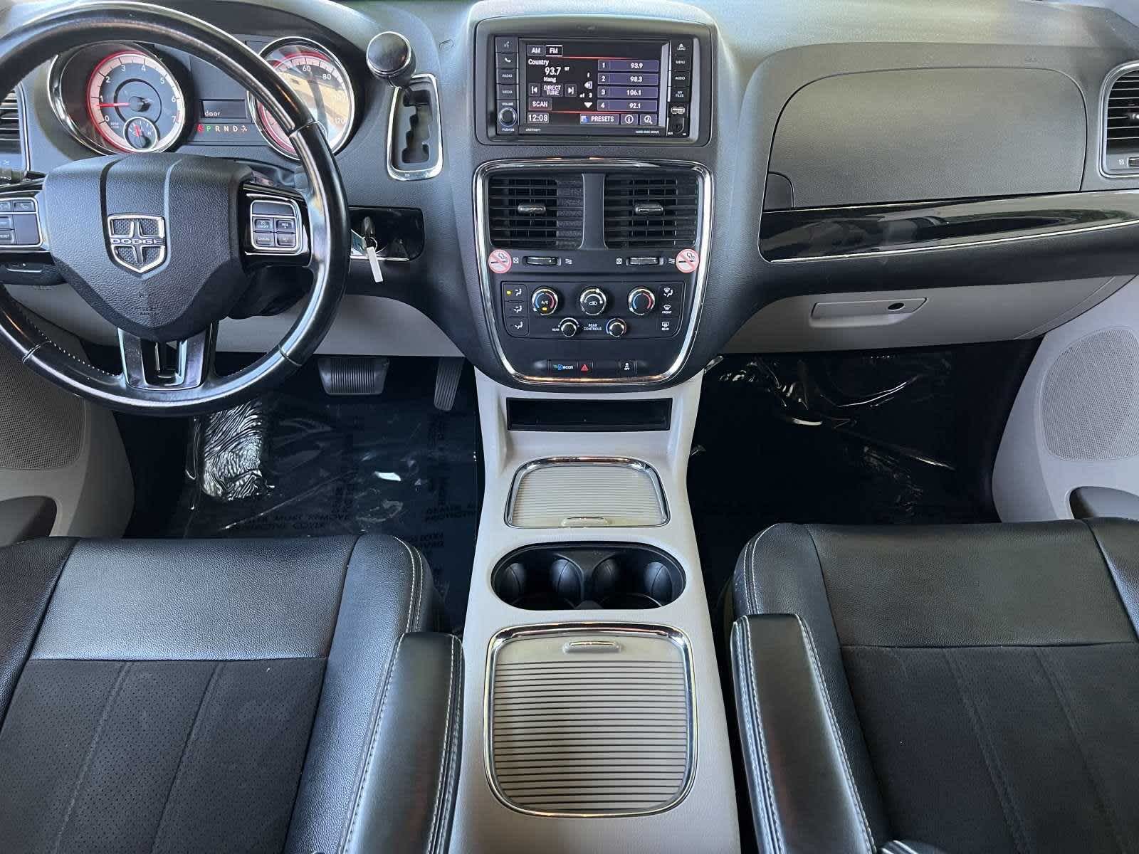 2019 Dodge Grand Caravan SXT 3