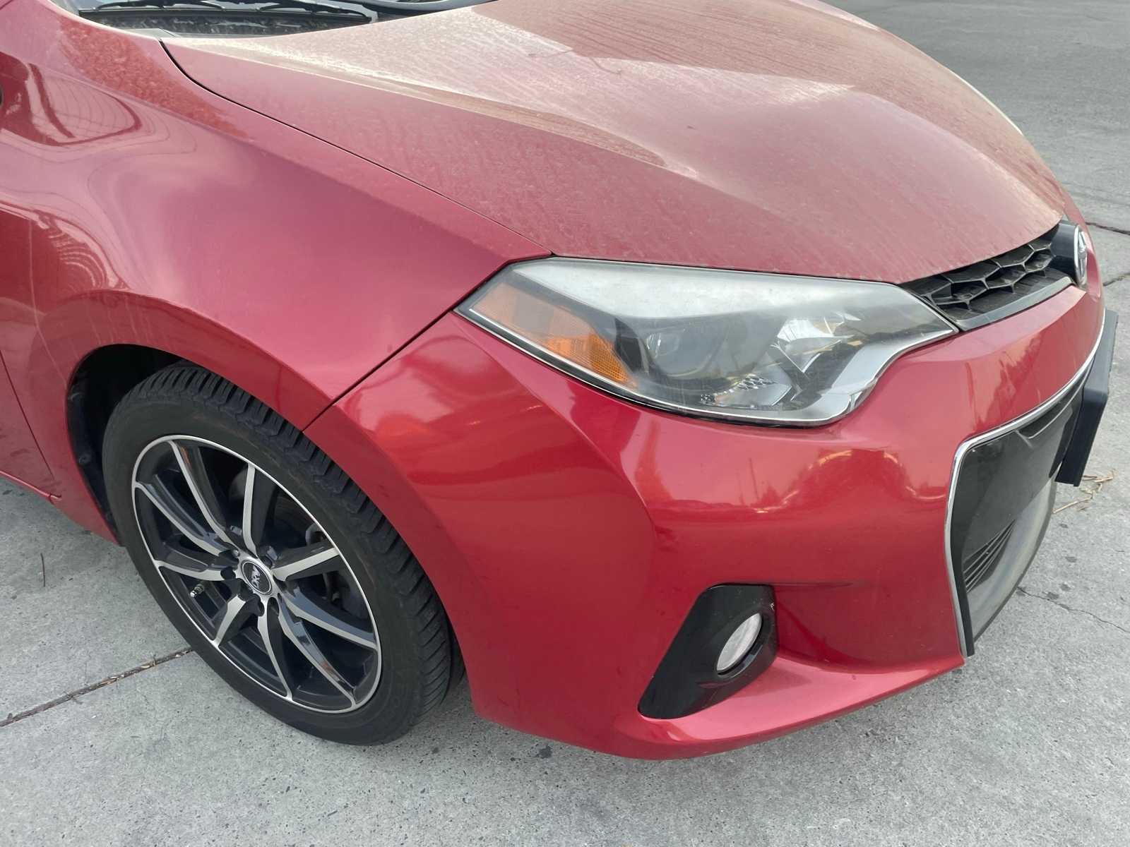 2016 Toyota Corolla S 10