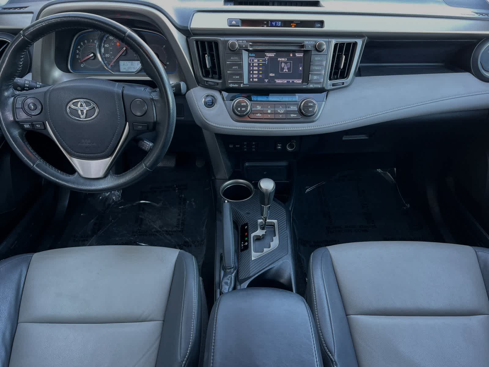 2015 Toyota RAV4 Limited 3