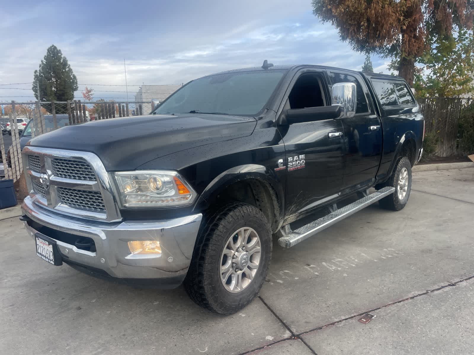 2018 Ram 2500 Laramie 4x4 Crew Cab 64 Box 2