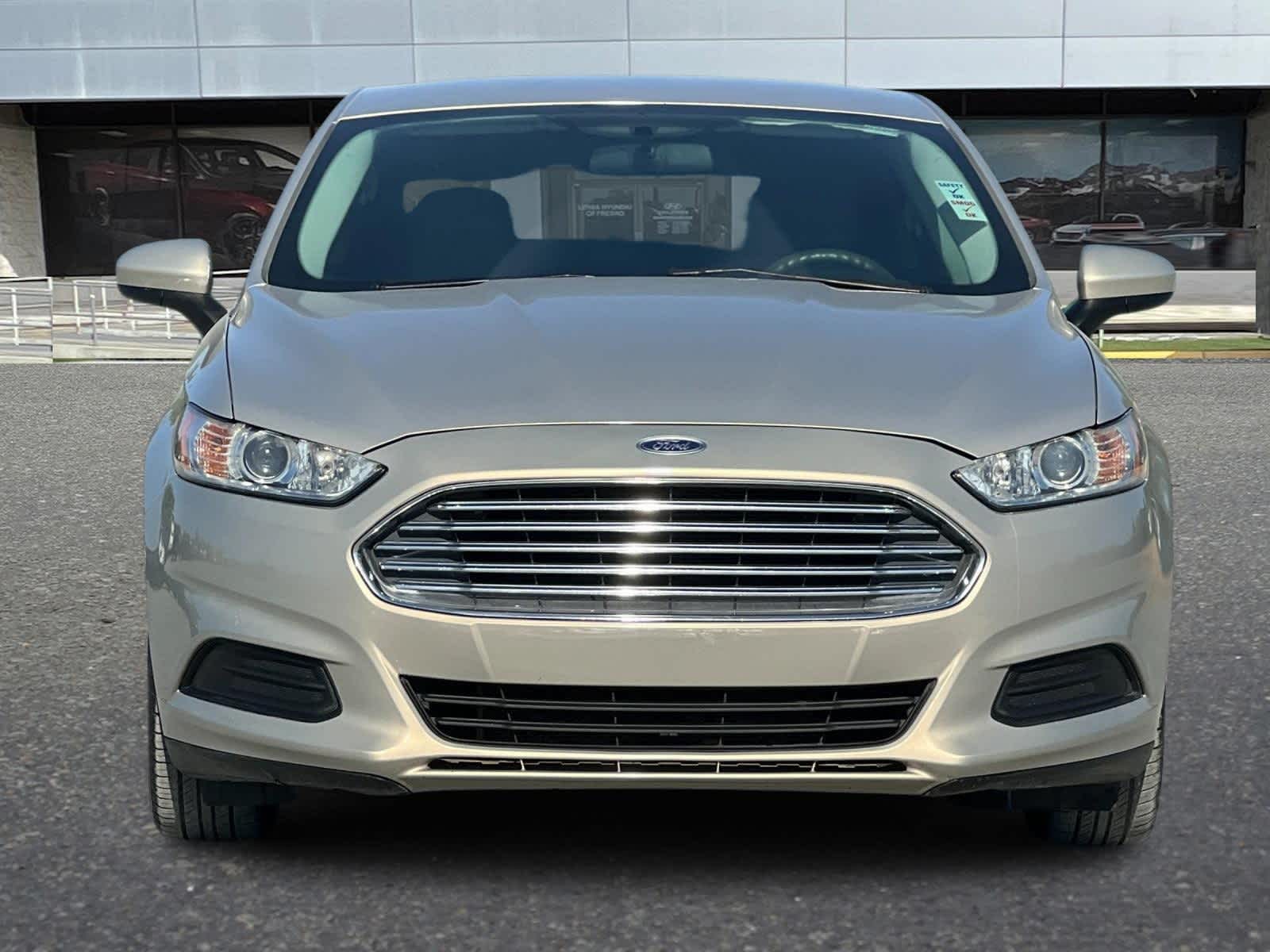 2015 Ford Fusion S 10